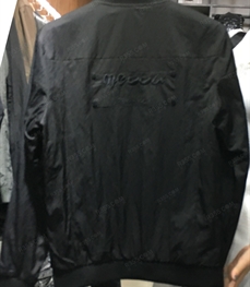 市场上装-夹克-（实拍）时尚男装夹克