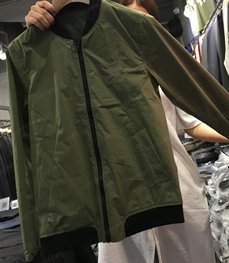 市场上装-夹克-（实拍）时尚男装夹克