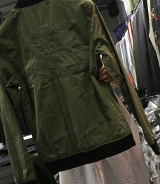 市场上装-夹克-（实拍）时尚男装夹克