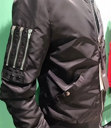 市场上装-夹克-（实拍）时尚男装夹克