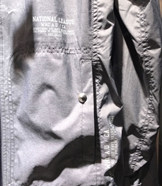 市场上装-大衣-（实拍）时尚商务大衣