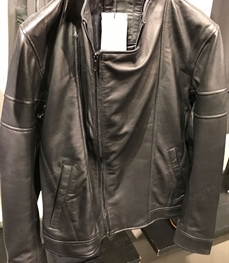 市场上装-皮衣-（实拍）时尚商务皮衣