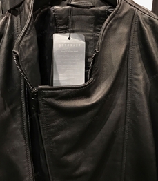 市场上装-皮衣-（实拍）时尚商务皮衣