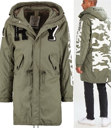 市场上装-中长外套-时尚男装中长外套