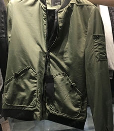 市场上装-夹克-（实拍）时尚男装夹克