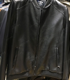 市场上装-皮衣-（实拍）时尚商务皮衣