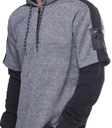 市场上装-T恤-时尚男装t恤