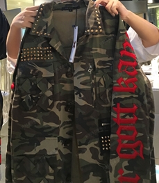 市场上装-中长外套-（实拍）休闲男装中长外套