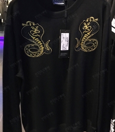 市场上装-卫衣-（实拍）休闲男装卫衣