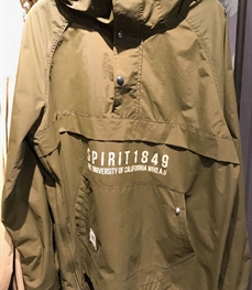 市场上装-中长外套-（实拍）休闲男装中长外套