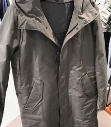 市场上装-中长外套-（实拍）休闲男装中长外套