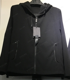 市场上装-夹克-（实拍）时尚男装夹克