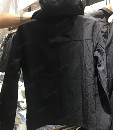 市场上装-夹克-（实拍）时尚男装夹克