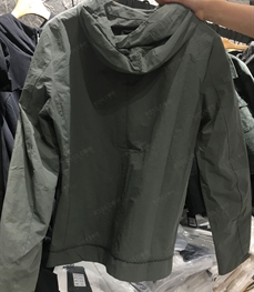 市场上装-夹克-（实拍）时尚男装夹克