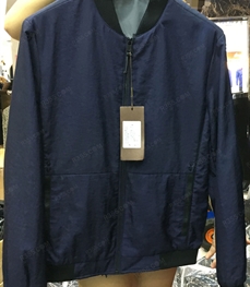 市场上装-夹克-（实拍）时尚商务夹克