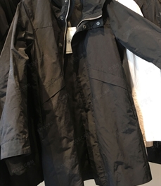 市场上装-大衣-（实拍）时尚商务大衣