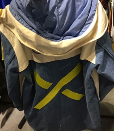 市场上装-中长外套-（实拍）休闲男装中长外套