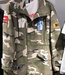 市场上装-中长外套-（实拍）休闲男装中长外套