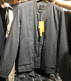 市场上装-夹克-（实拍）时尚男装夹克