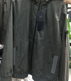 市场上装-夹克-（实拍）时尚男装夹克