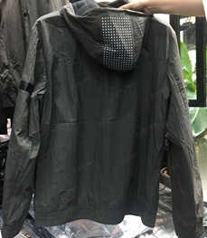 市场上装-夹克-（实拍）时尚男装夹克