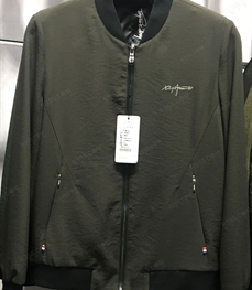 市场上装-夹克-（实拍）时尚商务夹克