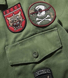 市场上装-衬衫-休闲男装衬衫