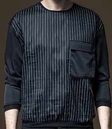 市场上装-T恤-时尚男装t恤