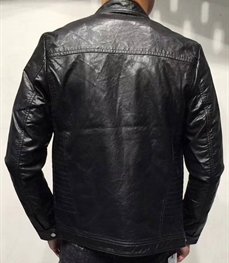 市场上装-皮衣-时尚男装皮衣