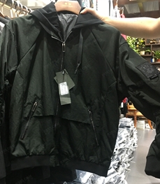 市场上装-夹克-（实拍）时尚男装夹克