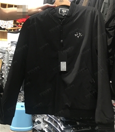 市场上装-夹克-（实拍）时尚男装夹克