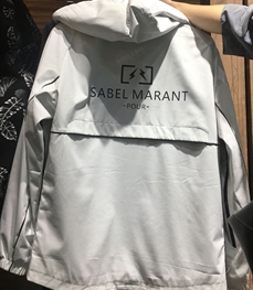 市场上装-大衣-（实拍）时尚商务大衣