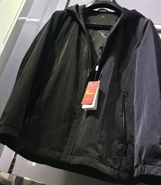 市场上装-夹克-（实拍）时尚商务夹克