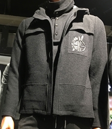 市场上装-夹克-（实拍）时尚商务夹克