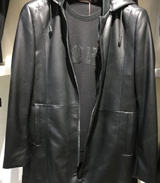 市场上装-皮衣-（实拍）时尚商务皮衣