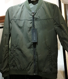 市场上装-夹克-（实拍）时尚男装夹克