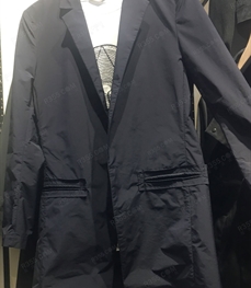 市场上装-大衣-（实拍）时尚商务大衣
