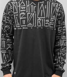 市场上装-T恤-时尚男装t恤