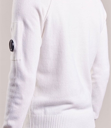 市场上装-毛衫-时尚男装毛衫