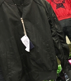 市场上装-夹克-（实拍）时尚男装夹克