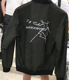 市场上装-夹克-（实拍）时尚男装夹克