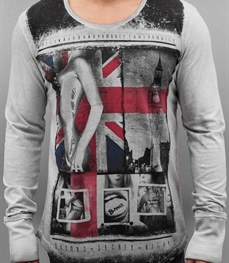 市场上装-T恤-时尚男装t恤