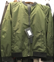 市场上装-夹克-（实拍）时尚男装夹克