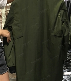 市场上装-中长外套-（实拍）时尚男装中长外套