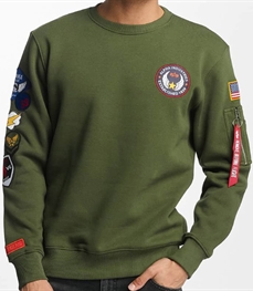 市场上装-卫衣-时尚男装卫衣