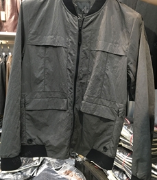 市场上装-夹克-（实拍）时尚男装夹克