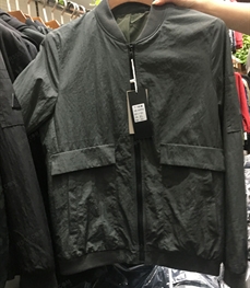 市场上装-夹克-（实拍）时尚男装夹克