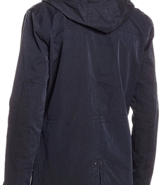 市场上装-大衣-时尚商务大衣