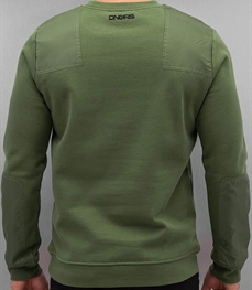 市场上装-卫衣-时尚男装卫衣