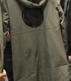 市场上装-中长外套-（实拍）时尚男装中长外套